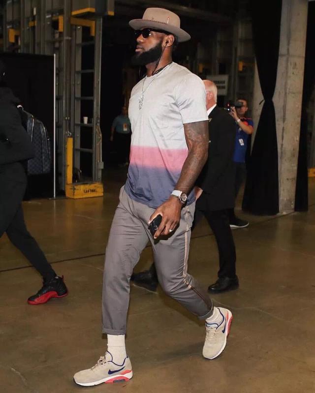 亚亚-图雷：以前我不知道萨尔瓦多是一个国家，以为它在巴西（亚亚-图雷：曾以为萨尔瓦多在巴西，不知道它是一个国家）