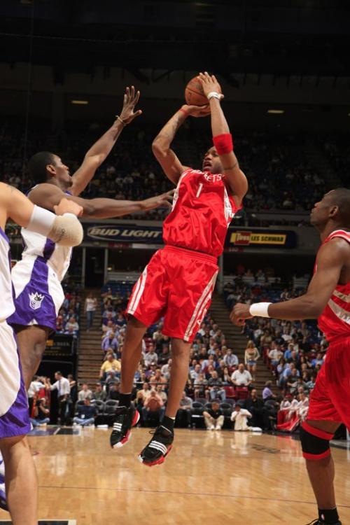 亚冠二积分榜：国安拿到3分上升至第三，麦克阿瑟升至榜首（亚冠第2组积分榜：国安拿下3分升至第三，麦克阿瑟登顶榜首）