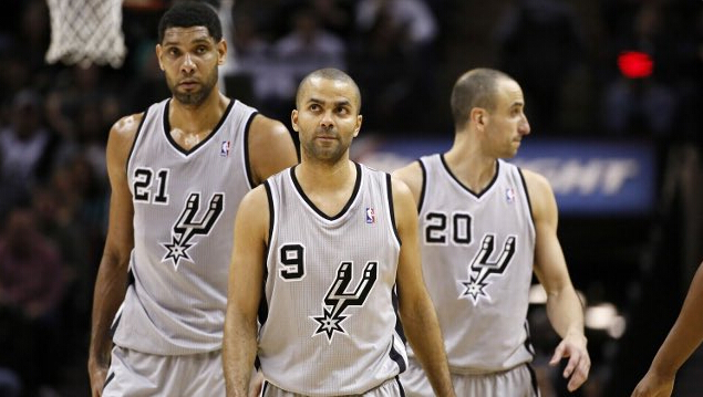 全市场：意甲多家俱乐部有意齐尔克泽，曼联尚未批准其离队（全市场：齐尔克泽获多支意甲球队青睐，曼联暂未批准放行）